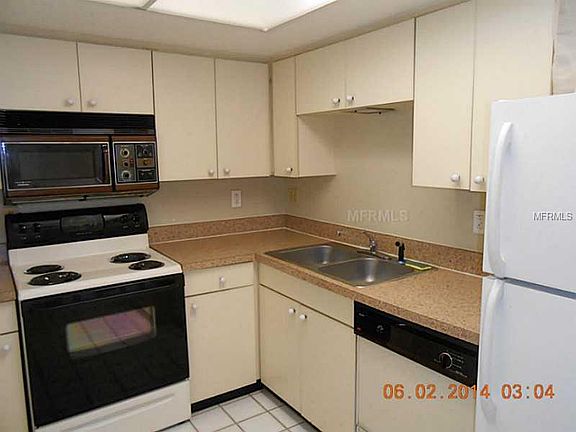 2nd image of 3042 Eastland Blvd Unit H205