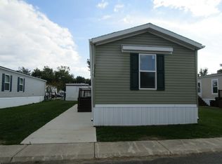 23675 Maple Ln #141, Romulus, MI 48174