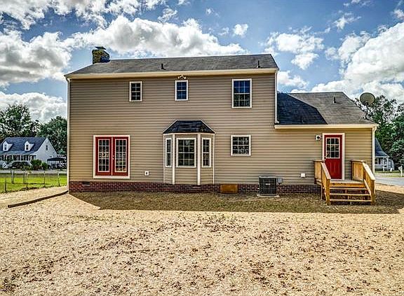 3rd image of 6514 Luther Bosher Ln