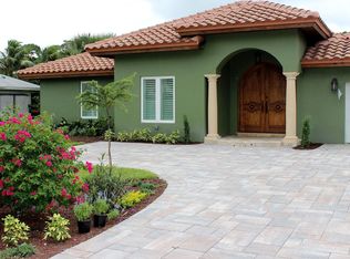 2020 Sharon St, Boca Raton, FL 33486