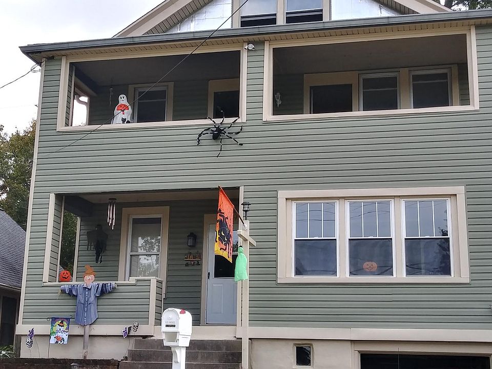 1st image of 549 Church St #1