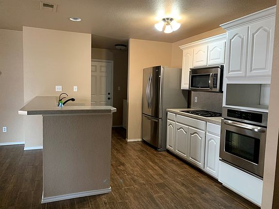 2nd image of 18 Cibola Ct