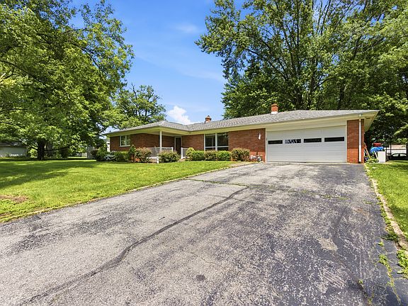 4th image of 6545 Mendenhall Rd