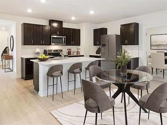 3rd image of 2033 WALNUT CREEK DRIVE