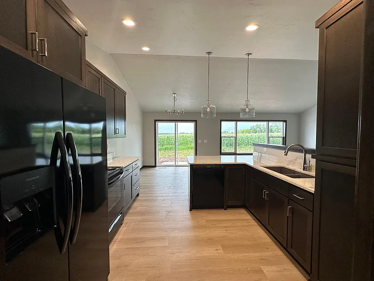 2911 Sabal Oak Dr — Photo 4
