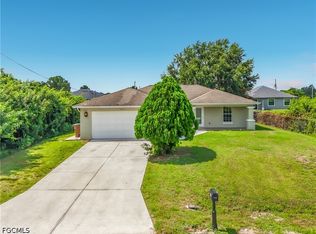 3027 38th St SW, Lehigh Acres, FL 33976