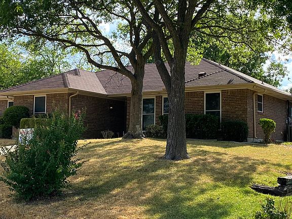 2nd image of 159 N Beltwoods Dr