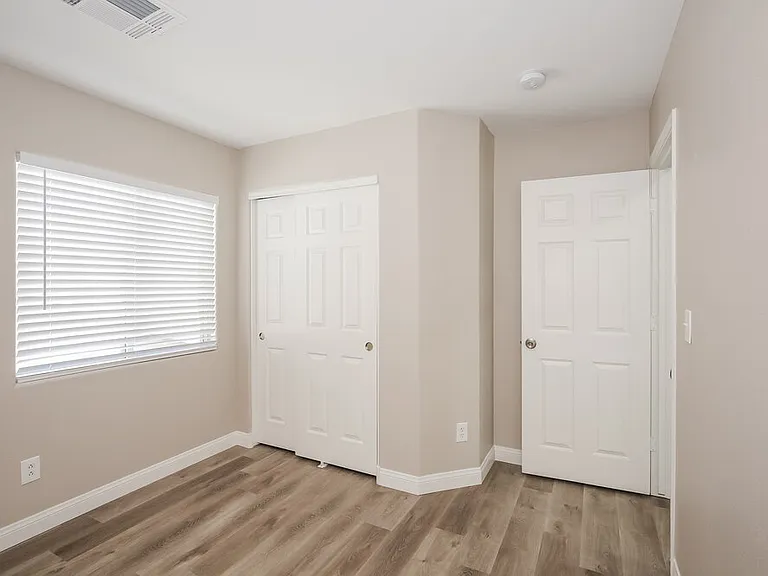 9503 Diamond Bridge Ave — Photo 12