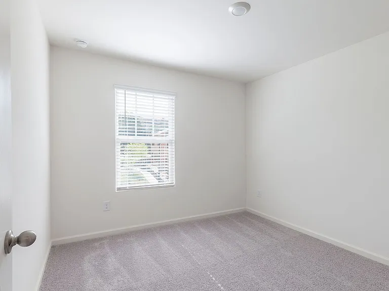 3531 Cardinal Dr SW — Photo 16