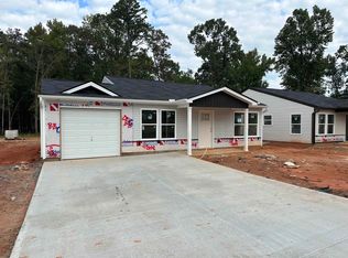 109 Cemetery Rd, Chesnee, SC 29323