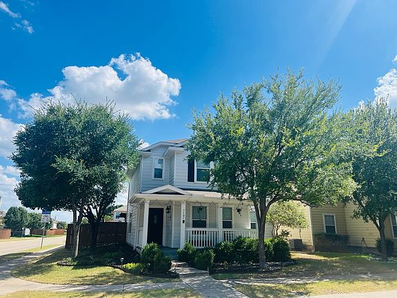 3rd image of 7101 Wind Row Dr