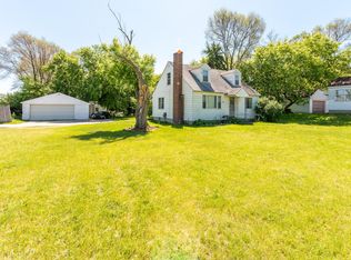 2950 Burlingame Ave SW, Wyoming, MI 49509