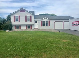 133 Pebblestone Dr, Chittenango, NY 13037
