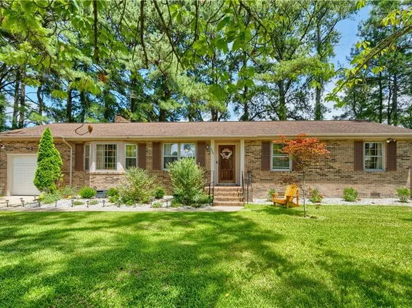 4325 Twin Pines Rd, Portsmouth, VA 23703
