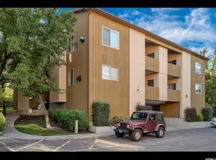 9147 S Jefferson Pl, Sandy, UT 84070