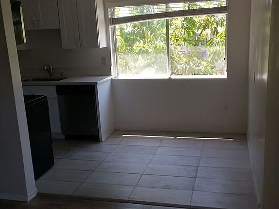 5th image of 11857 Jefferson Blvd APT 5