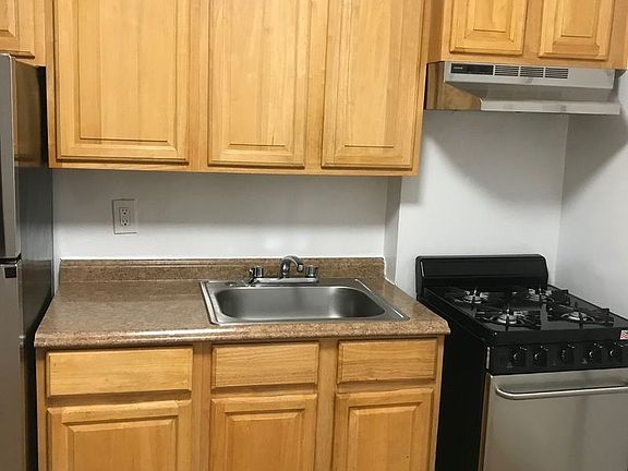 2nd image of 7512 35th Ave