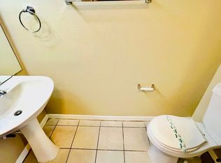 379 Pebble Ct, Minneola, FL 34715