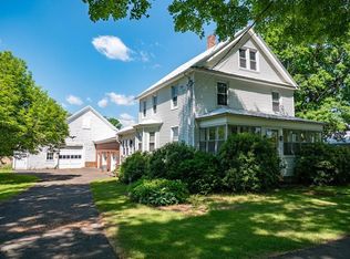 7 West St, Hadley, MA 01035