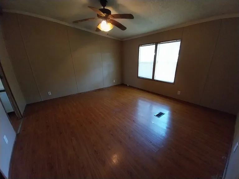 Sunset Ridge MHC — Photo 96