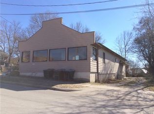 503 W 5th St, Rolla, MO 65401