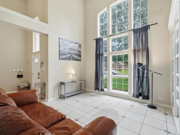 8839 Brae Crest, San Antonio, TX 78249