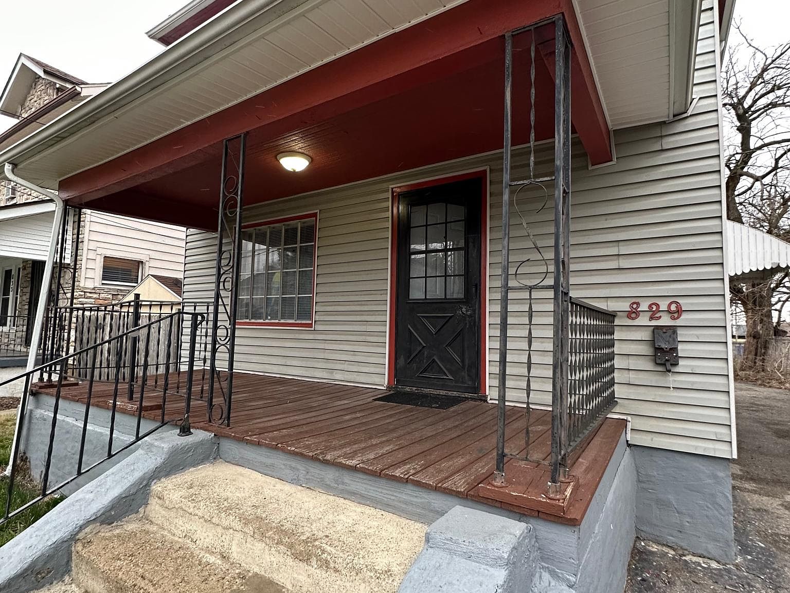 829 W Stewart St, Dayton, OH 45417 | Zillow