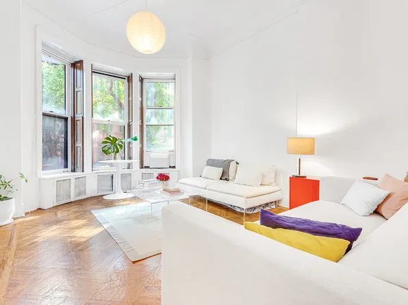 55 Montgomery Pl APT 2F, Brooklyn, NY 11215