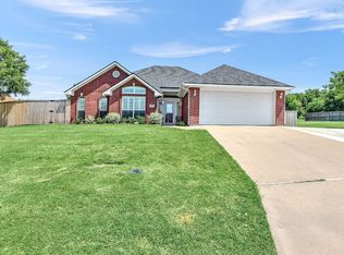 218 Bryant St, Pottsboro, TX 75076