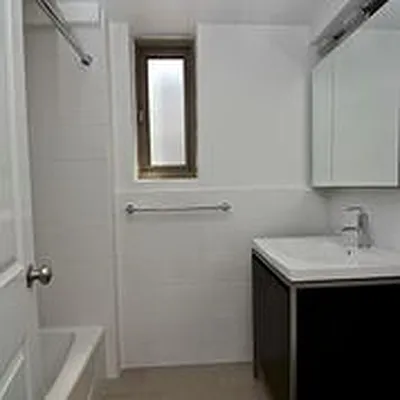 Rented by Citi Habitats | media 37