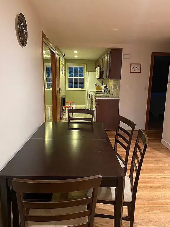 1 bed, 609 sqft, $1,900 — Photo 3