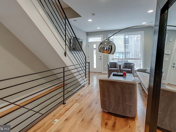 5th image of 2022 Kimball St