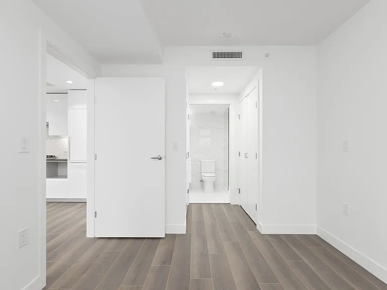 8138 Fraser St #503 — Photo 7
