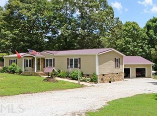 164 James Dr, Hartwell, GA 30643