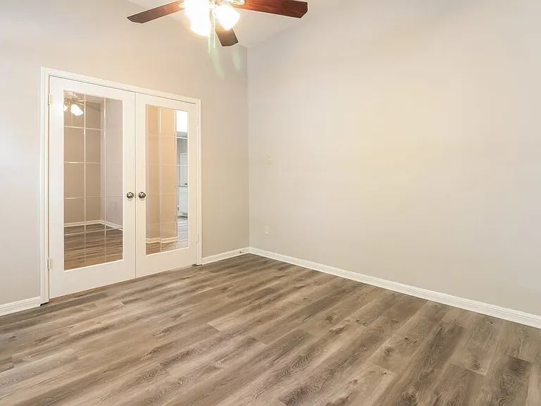 3723 Eagles Nest St — Photo 8