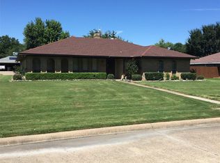 111 Sunview Dr, Sunnyvale, TX 75182
