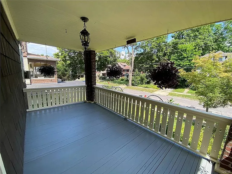 238 Greenwood Pl — Photo 12