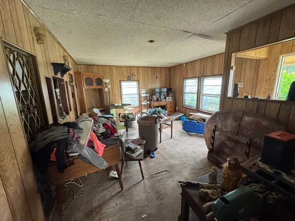 2206 E Oak Ave, Enid, OK 73701