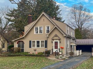 3110 Neosho Rd, Youngstown, OH 44511
