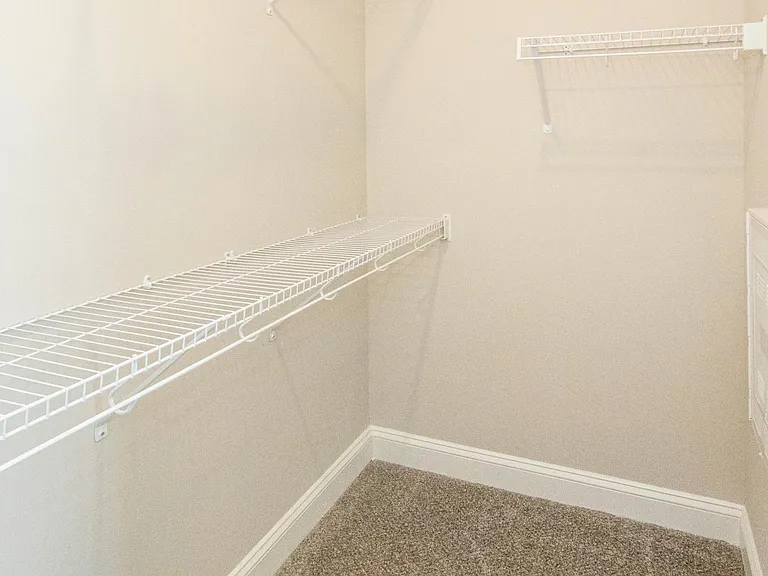 Farragut Pointe — Photo 18