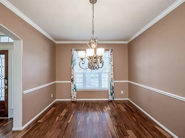 3402 Caloway Ct — Photo 5