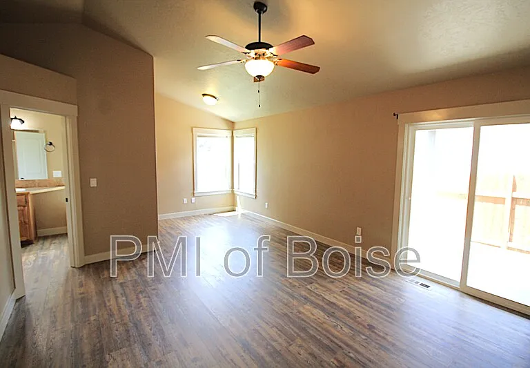 9699 W Montebello Dr — Photo 15