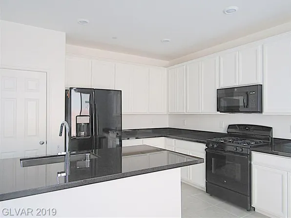 976 Lotus Falls St, Henderson, NV 89052