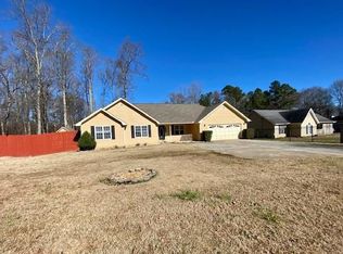 3688 Bouldercrest Rd, Ellenwood, GA 30294