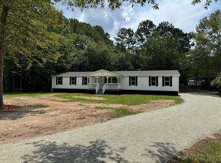 260 Lake Dr, Summerville, SC 29483