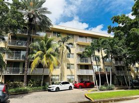 1805 Sans Souci Blvd