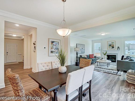 7th image of this home
