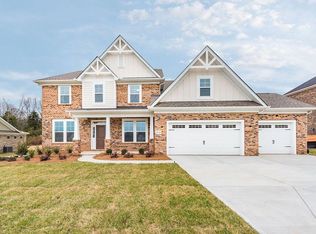15129 Ockeechobee Ct, Mint Hill, NC 28227