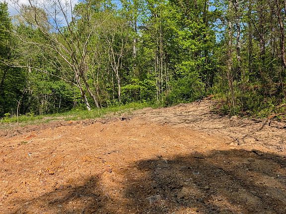 2nd image of 523 Sulphur Springs Rd