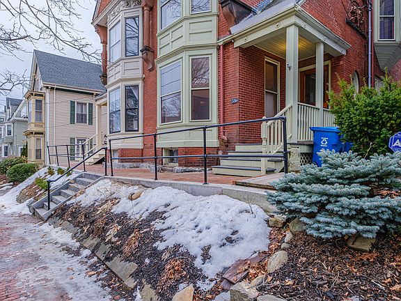 2nd image of 536 Cumberland Avenue